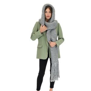 MUMSHANDMADE Hooded Fringes Scarf